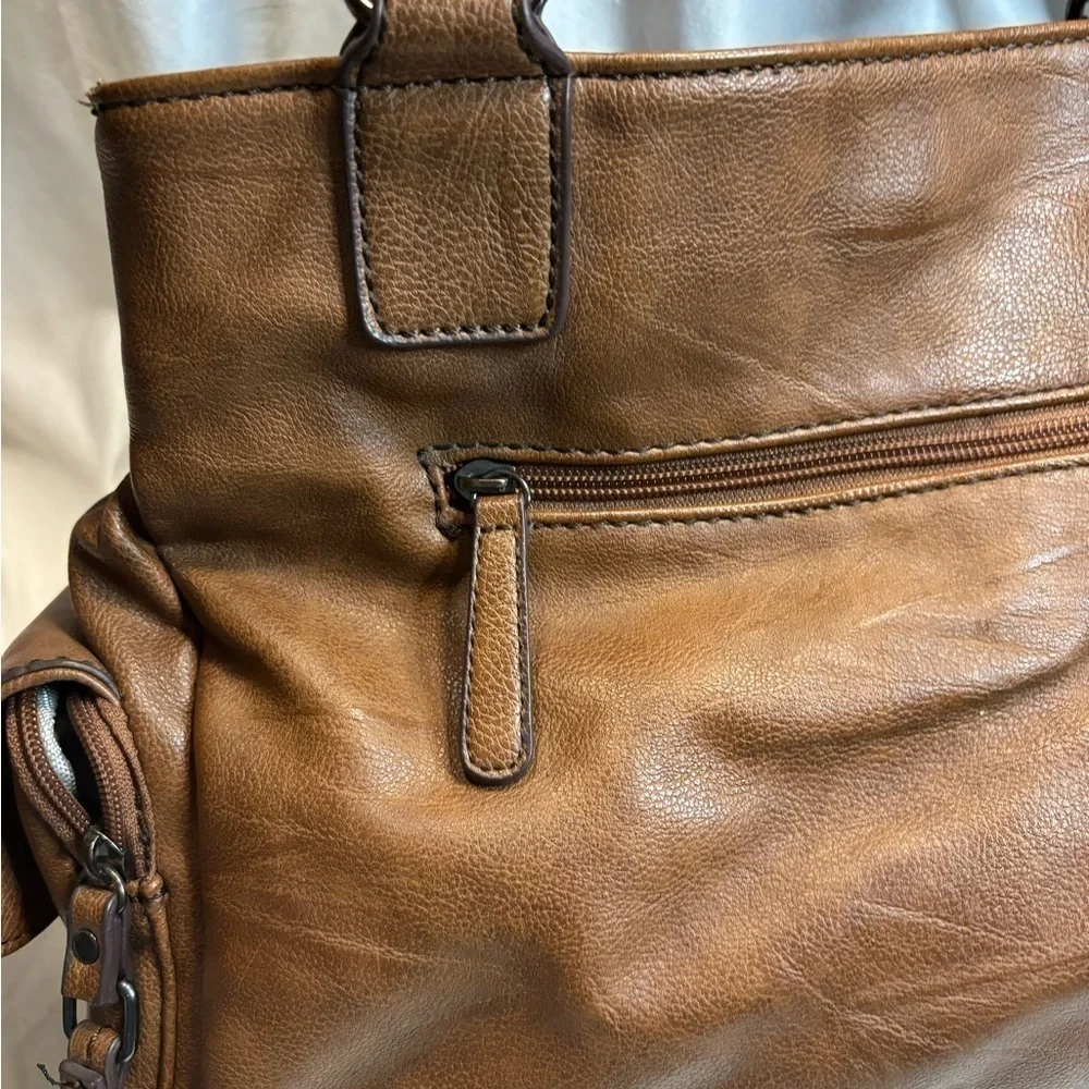 Clark tan satchel purse